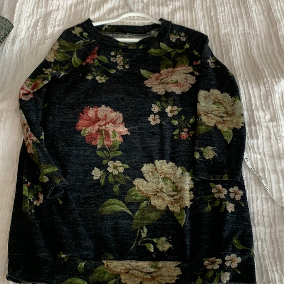 Eclipse - Picture 1 of 5